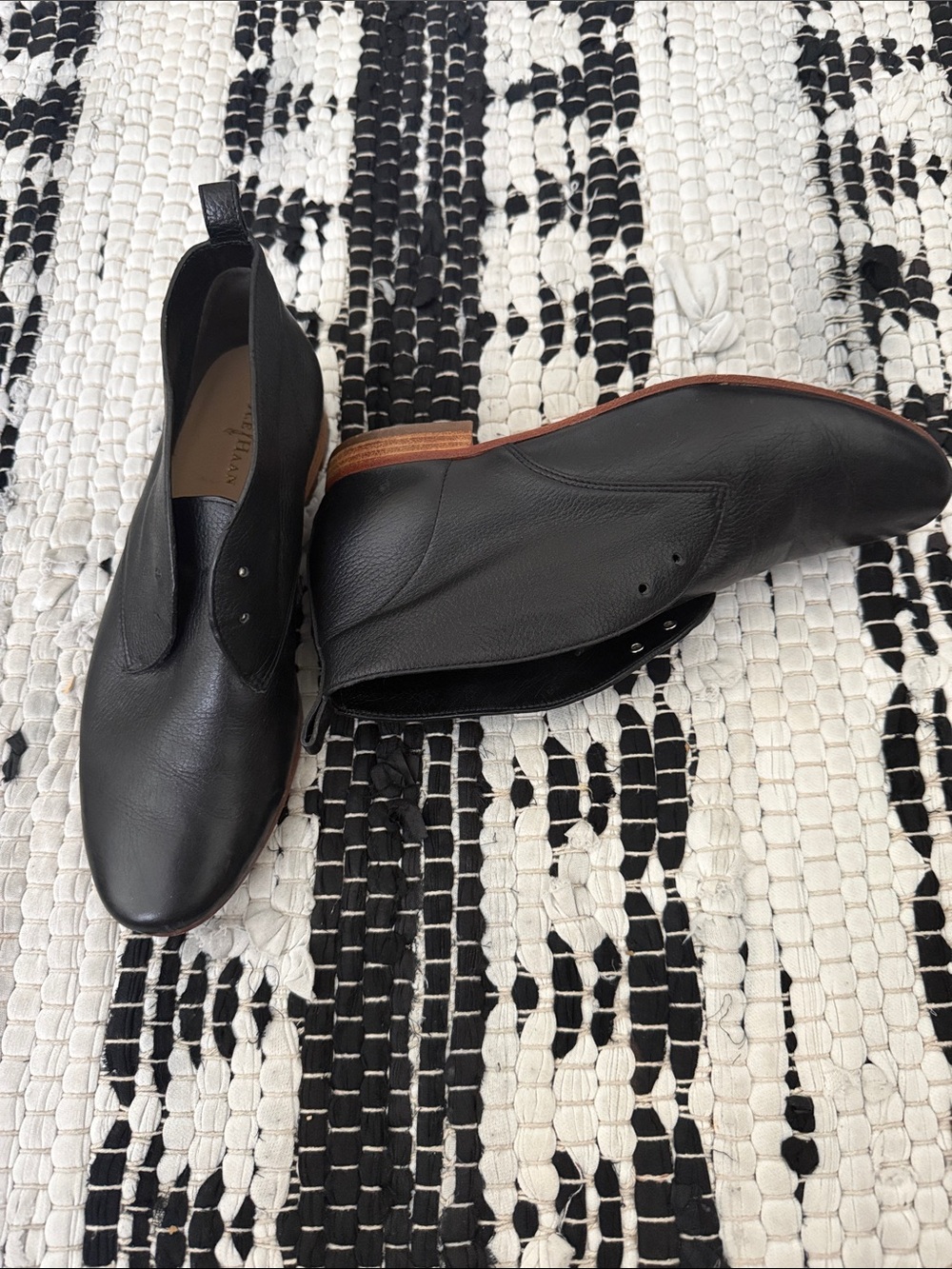 Cole Haan Black Leather Women's Oxfords